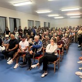 La popolazione ha partecipato attivamente all'incontro con le Forze dell'ordine