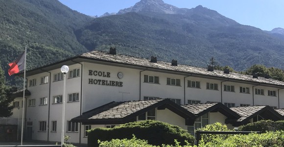 FLC CGIL, 'all'École Hôtelière servono più controlli e una riforma dell'istruzione professionale' FLC CGIL, 'all'École Hôtelière servono più controlli e una riforma dell'istruzione professionale'