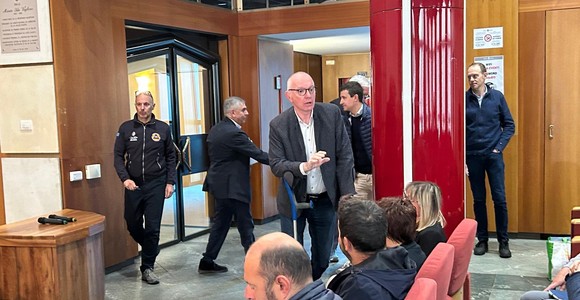Il capo della Protezione civile, Valerio Segor e il Presidente della Giunta, Renzo Testolin incontrano i sindaci a Palazzo regionale Il capo della Protezione civile, Valerio Segor e il Presidente della Giunta, Renzo Testolin incontrano i sindaci a Palazzo regionale