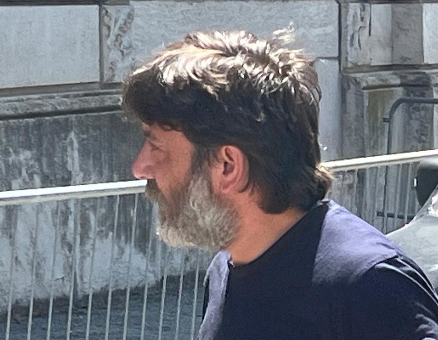 Vincenzo Santone nel maggio 2025 dopo l'arresto a St-Vincent