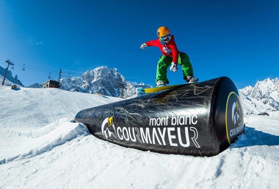 Snowboard, a Mariotti e Colombo lo Slope style di Courmayeur Snowboard, a Mariotti e Colombo lo Slope style di Courmayeur