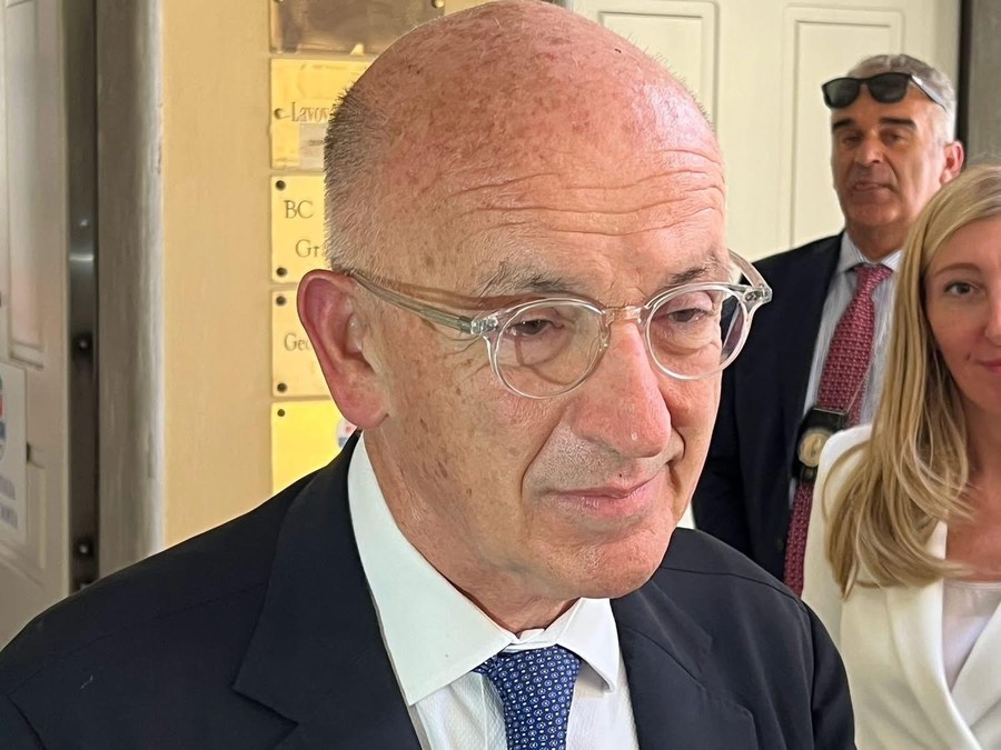 Il viceministro della Giustizia Francesco Paolo Sisto ad Aosta