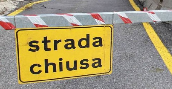 Valanga a Rhemes, chiusa la strada regionale 24 tra Carré e Chanavey Valanga a Rhemes, chiusa la strada regionale 24 tra Carré e Chanavey