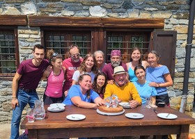 Cogne, il rifugio Sogno di Berdzé torna a vivere; festa per la riapertura dopo cinque anni