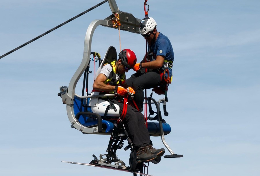 Soccorritori di Italia, Francia e Svizzera si sono esercitati sul Monte Bianco Soccorritori di Italia, Francia e Svizzera si sono esercitati sul Monte Bianco