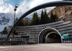 Vacanze di Pasqua, traffico in aumento al Traforo del Monte Bianco