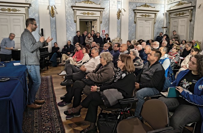 Aosta, la nuova Amministrazione incontra il Terzo Settore Aosta, la nuova Amministrazione incontra il Terzo Settore