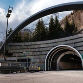 Riprendono i lavori notturni al tunnel del Monte Bianco