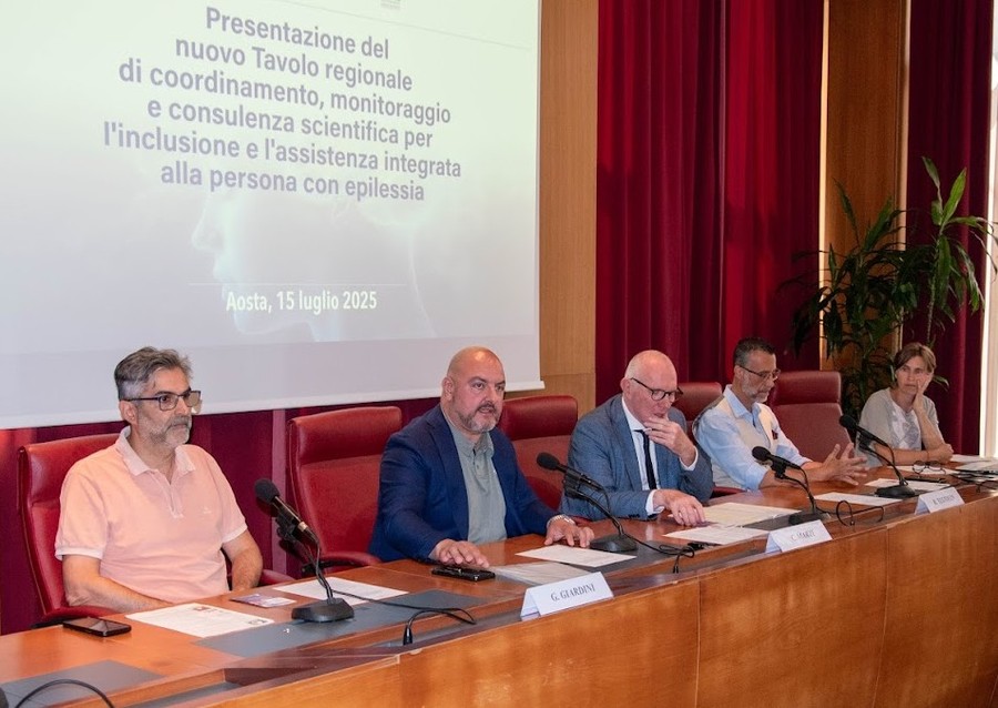 Da sn Guido Giardini, Carlo Marzi, Renzo Testolin, Manuele Amateis e Laure Obino