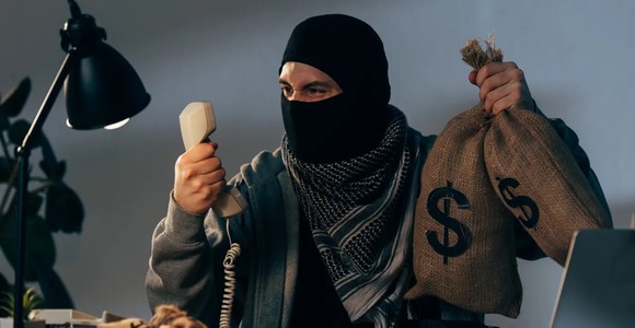 Maxi truffa di finti carabinieri professionisti del crimine a Mountain Wilderness Italia