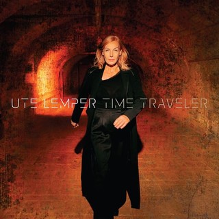 Da Spazio Musica vi attende Ute Lemper con il cd Time Traveler