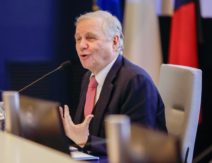 Ignazio Visco durante il suo intervento all'UniVdA (photo credit delle immagini, Moreno Vignolini)