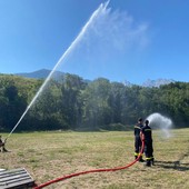 St-Pierre, Vigili del fuoco volontari in esercitazione con le nuove prese idriche del Cmf  Brean-Torrette