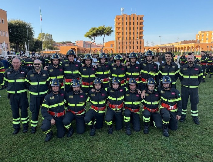Vigili del fuoco, 14 nuovi operativi per il Corpo valdostano