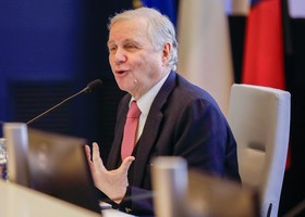 Ignazio Visco durante il suo intervento all'UniVdA (photo credit delle immagini, Moreno Vignolini)