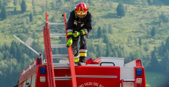 Vigili del fuoco valdostani, 'emendamenti dell’ultimo minuto stravolgono anni di lavoro'